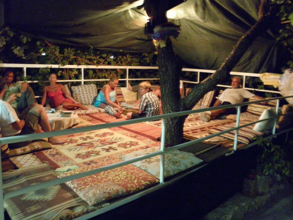 Rose Hotel B&B Πάταρα Εξωτερικό φωτογραφία